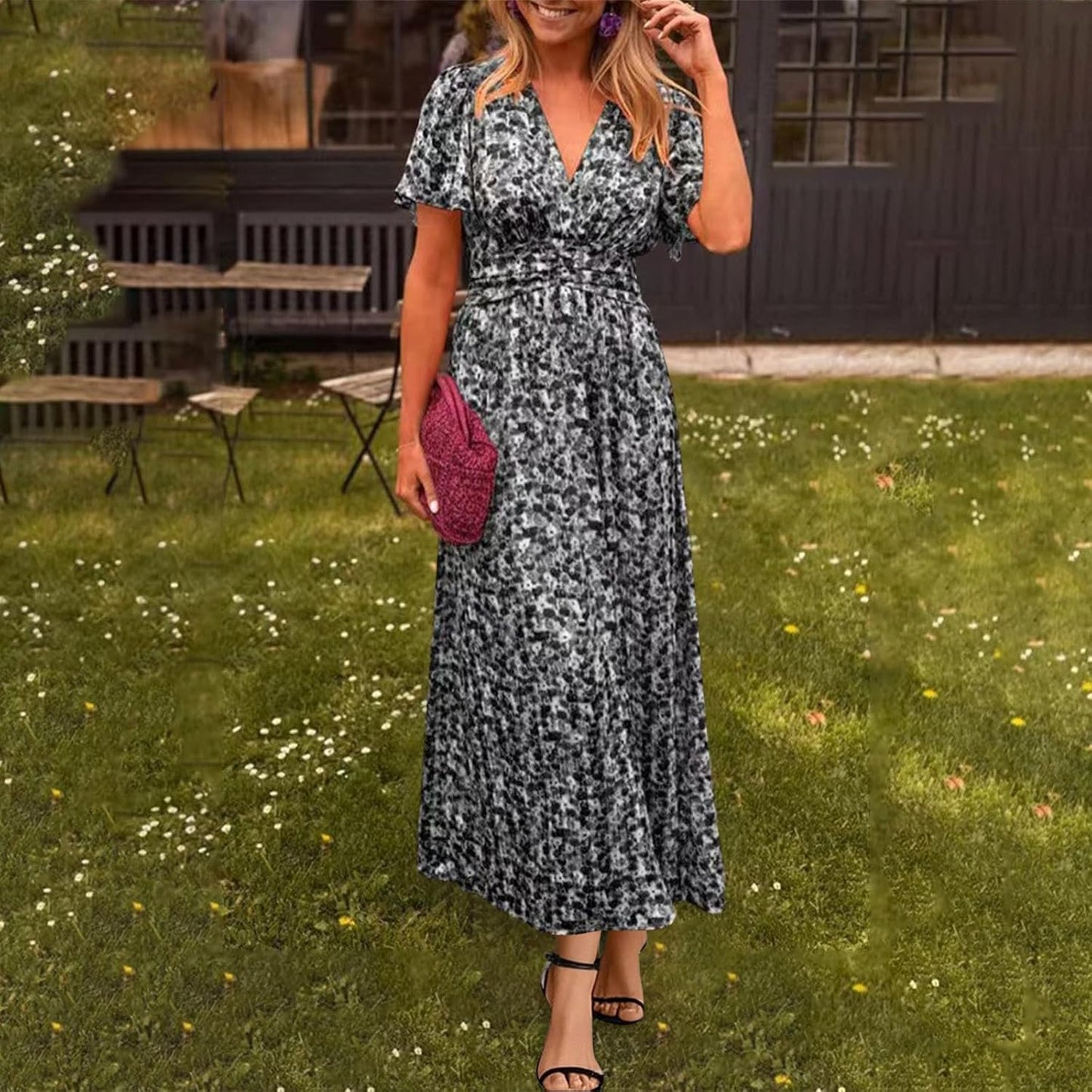 Inge™ | Klänningen som får sommaren att blomstra