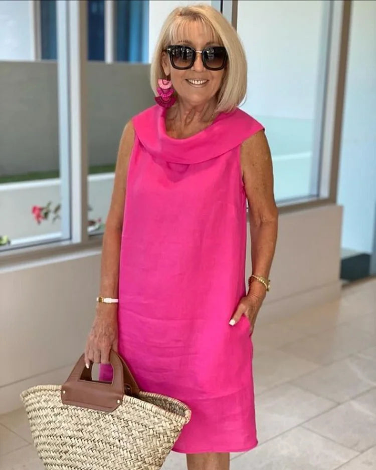 Bella™ | Ärmlös Klänning med Elegant Halsringning